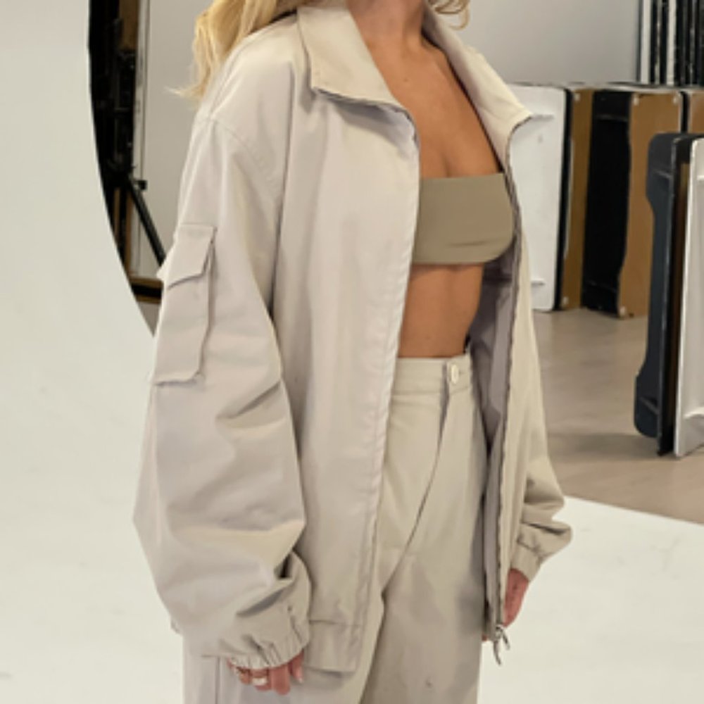 Djerf Avenue On the Go Cotton Jacket Oversized Sand S M
